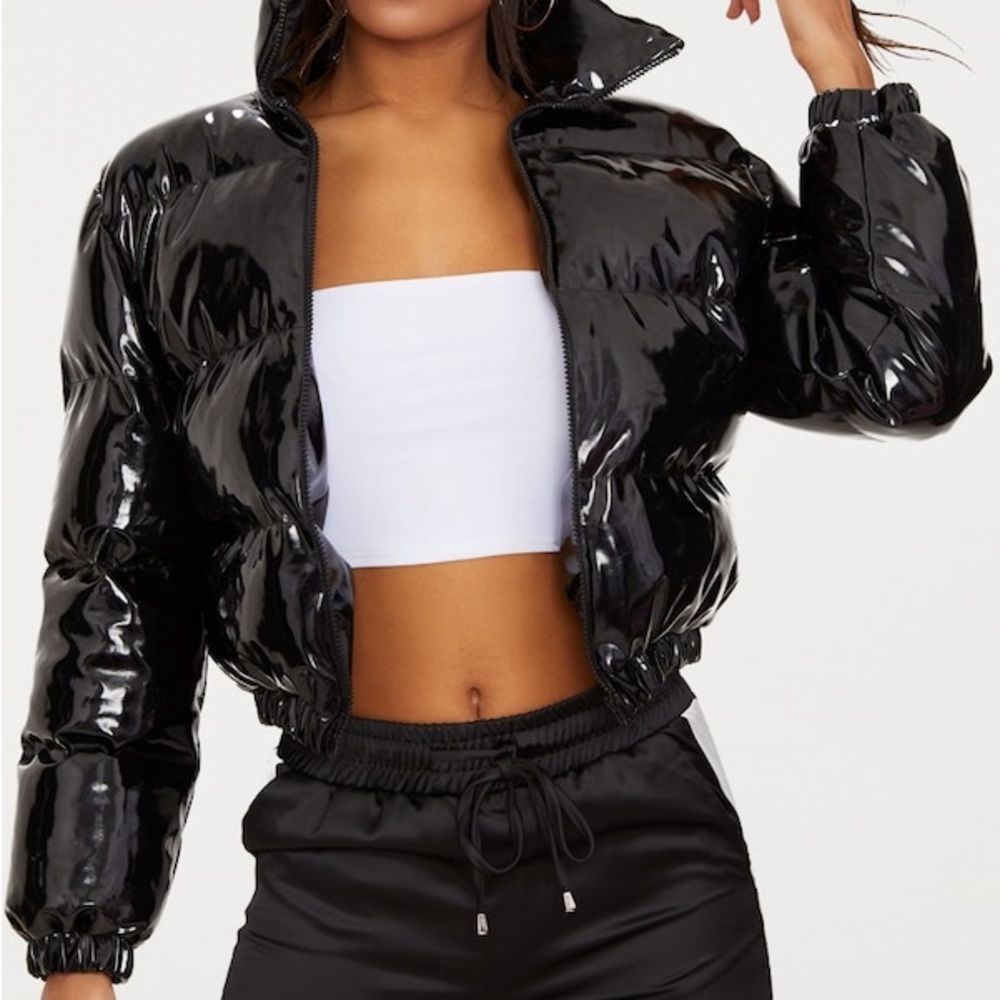 Faux Leather Puffer Jacket 🧥